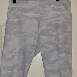 Lululemon biker shorts